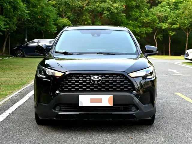 Toyota Corolla Cross 2022 2.0L Elite Edition — Фото автомобиля 2