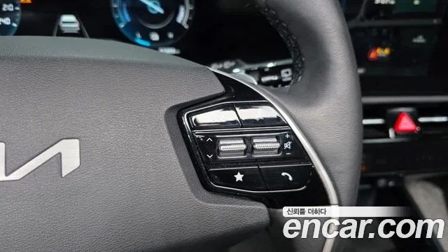 Kia Niro The All New Niro Signature — Фото автомобиля 30