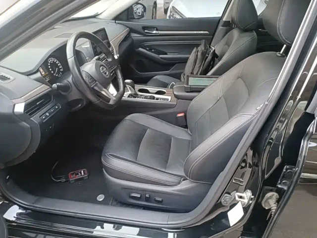 Nissan Teana — Фото автомобиля 14