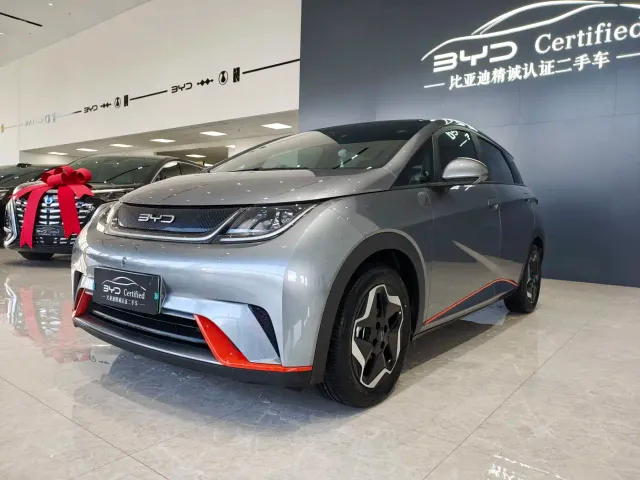 Фотография автомобиля — BYD Dolphin