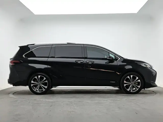 Toyota Granvia — Фото автомобиля 5