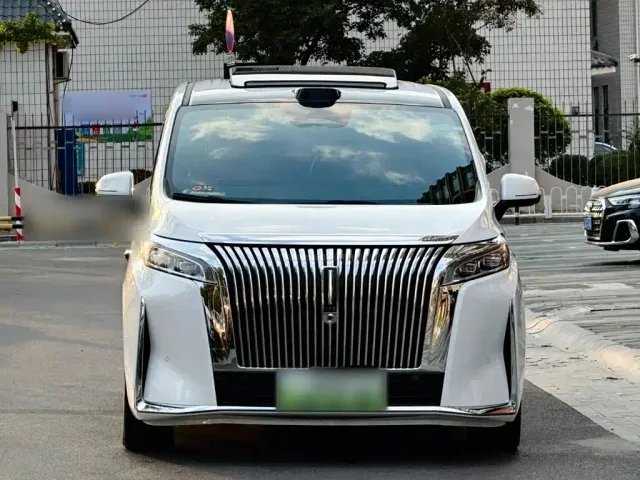 Wey Alpine — Фото автомобиля 2