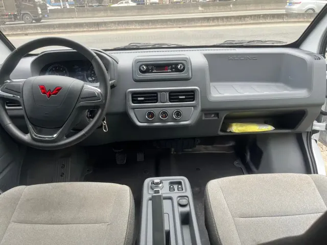 Wuling Yangguang — Фото автомобиля 9