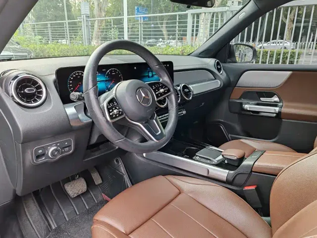 Mercedes-Benz GLB-Class — Фото автомобиля 15
