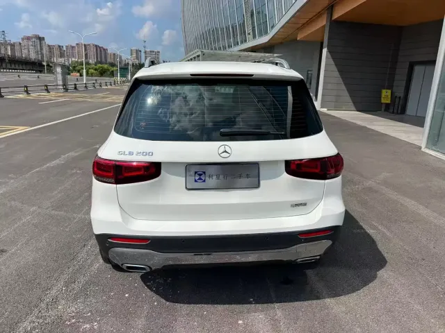 Mercedes-Benz GLB-Class — Фото автомобиля 9