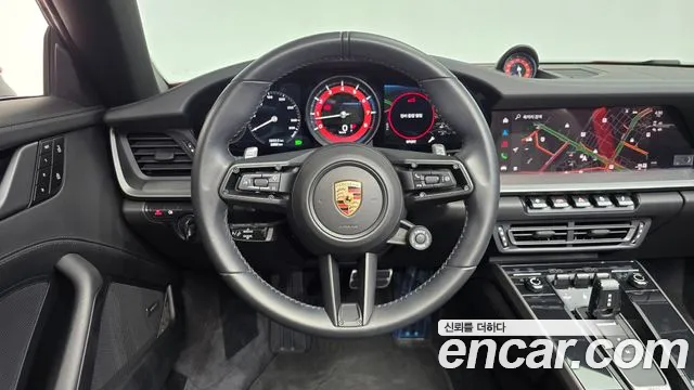 Porsche 911 992 — Фото автомобиля 19