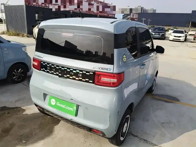 Wuling Hongguang Mini EV — Фото автомобиля 6
