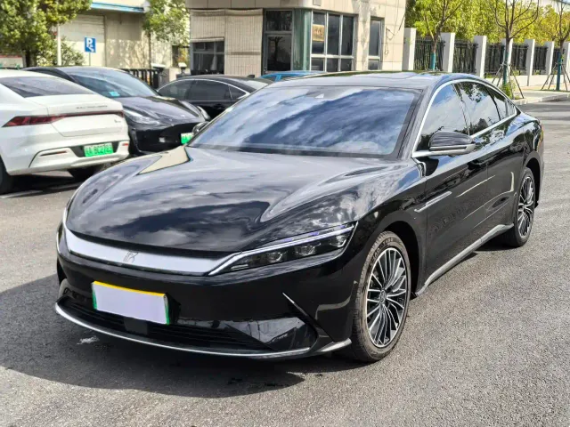 Фотография автомобиля — BYD Han