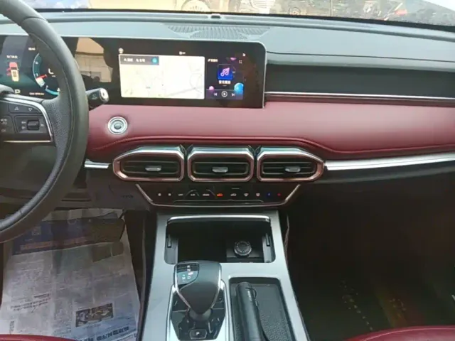 Jetour X70 Plus — Фото автомобиля 12