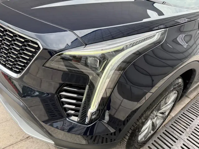 Cadillac XT4 — Фото автомобиля 12
