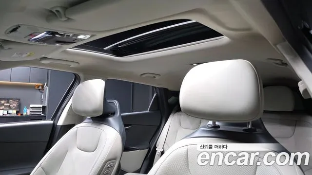 Kia EV6 — Фото автомобиля 18