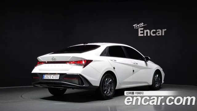 Hyundai AVANTE Новый Avante (CN7) — Фото автомобиля 2