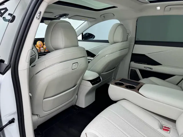 Toyota BoZhi 7 — Фото автомобиля 25