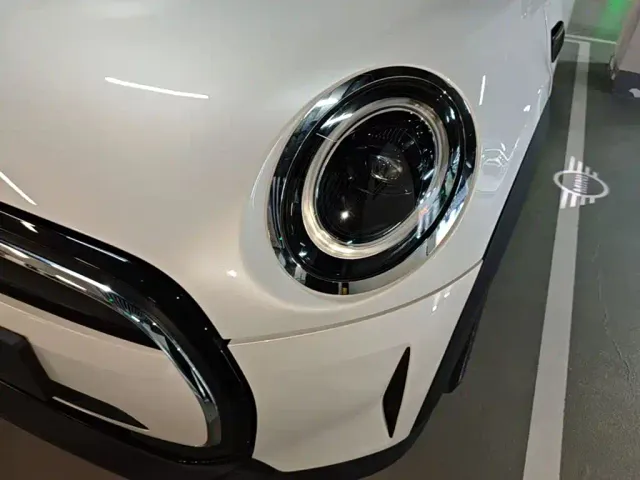 MINI Hatch — Фото автомобиля 22