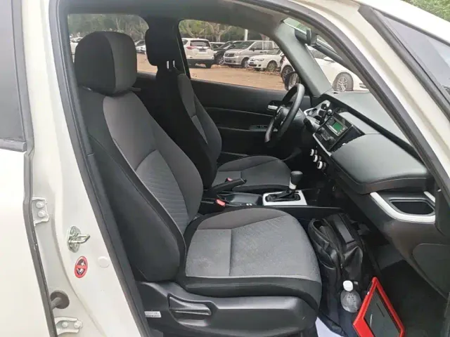 Honda Fit — Фото автомобиля 24