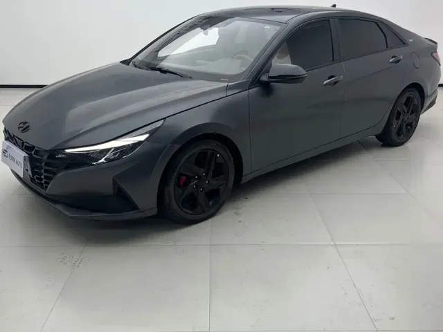 Фотография автомобиля — Hyundai Elantra