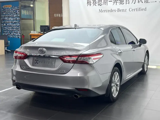 Toyota Camry — Фото автомобиля 7