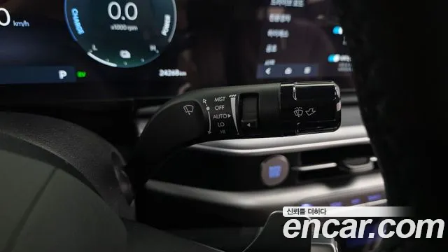 Hyundai Grandeur GN7 — Фото автомобиля 27