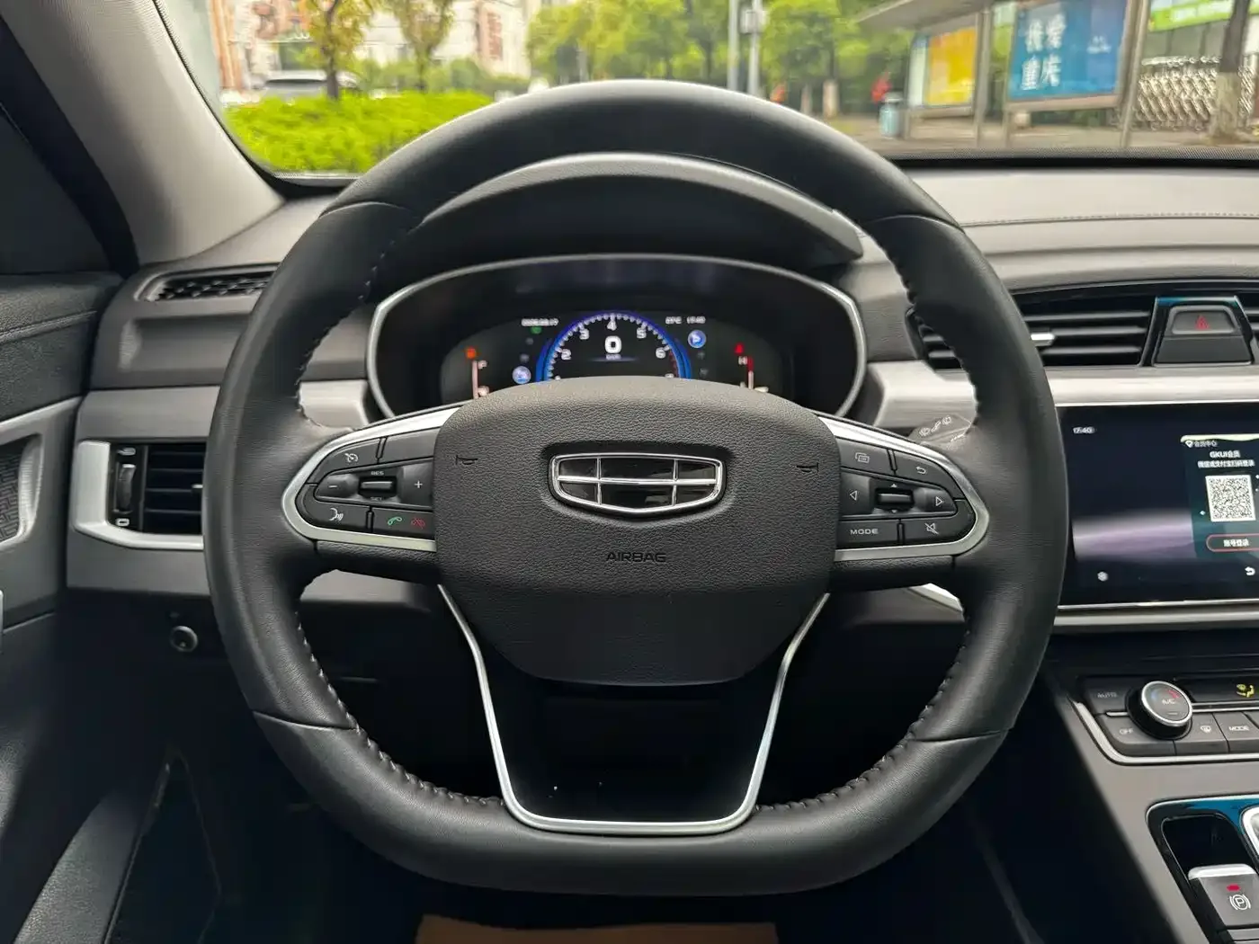 Geely Boyue 2022 1.8TD DCT Elegance — Фото автомобиля 18