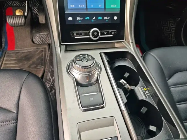 Ford Mondeo — Фото автомобиля 13