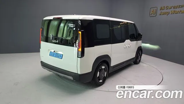Kia PV5 — Фото автомобиля 5