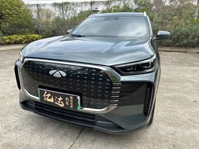 Chery Fengyun T8 — Фото автомобиля 6