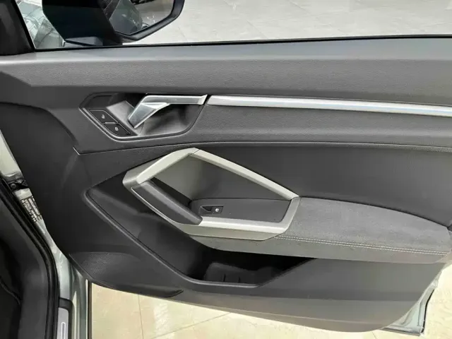 Audi Audi Q3 2023 35 TFSI Fashion Dynamic (1.4T) — Фото автомобиля 15