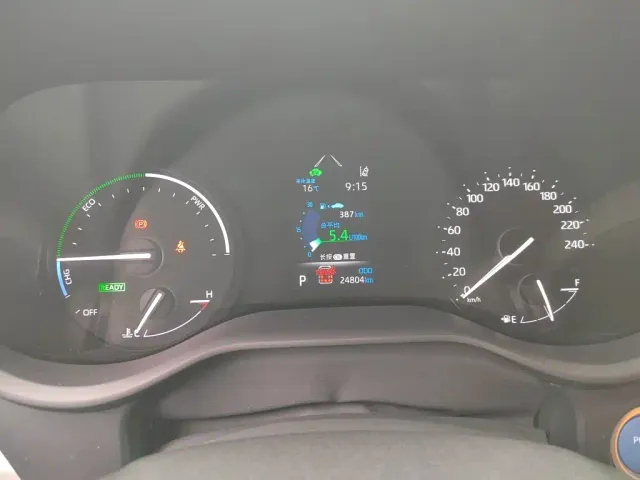 Toyota Sienna — Фото автомобиля 5