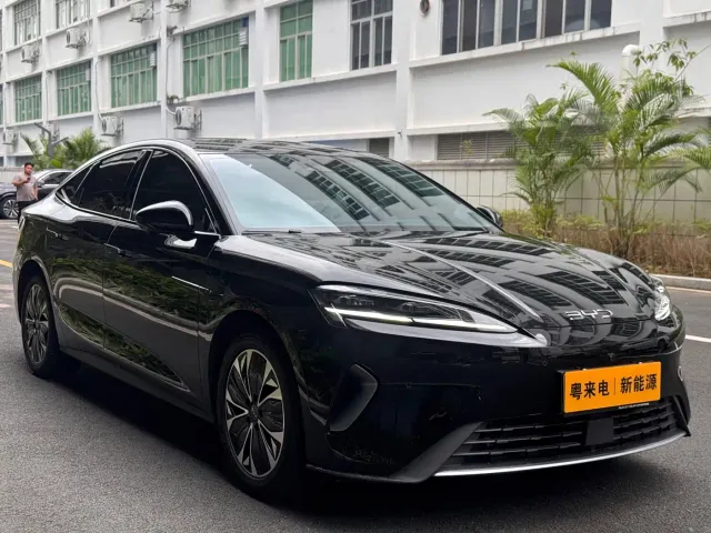BYD Seal 07 EV — Фото автомобиля 3