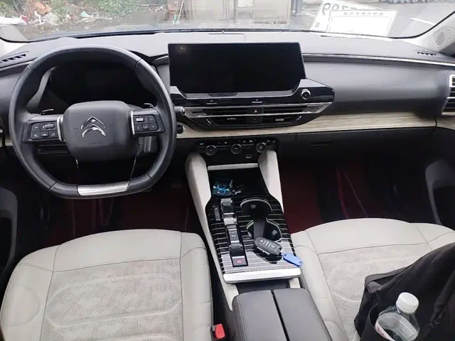 Citroen C5 X — Фото автомобиля 5