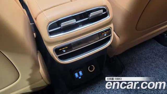 Genesis GV80 2.5T Бензин 2WD — Фото автомобиля 28