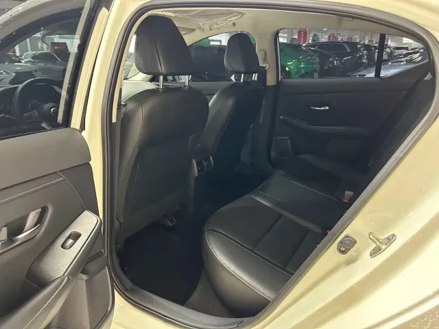 Nissan Sylphy — Фото автомобиля 8