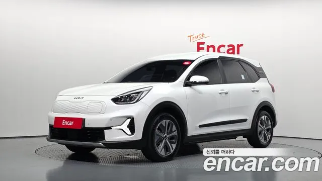 Фотография автомобиля — Kia Niro
