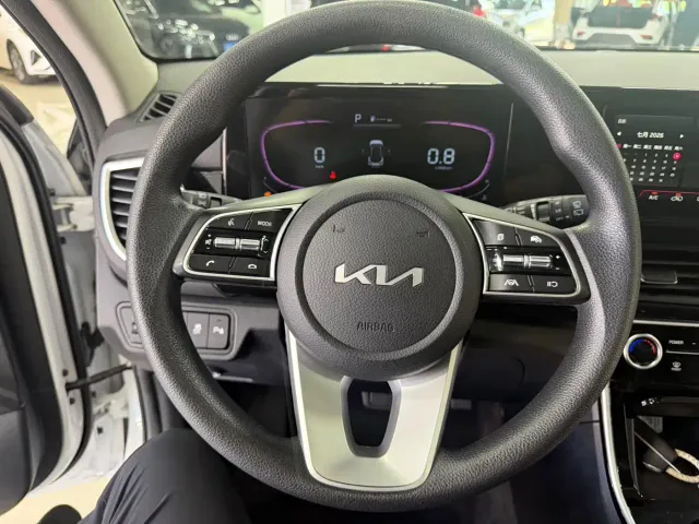 Kia Seltos — Фото автомобиля 9