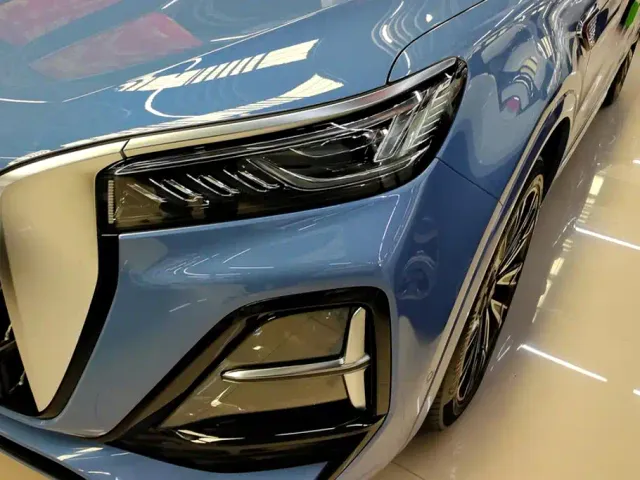 Hongqi HS5 — Фото автомобиля 5