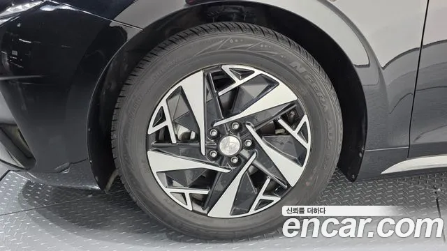 Hyundai Grandeur Grandeur (New) Hybrid — Фото автомобиля 5