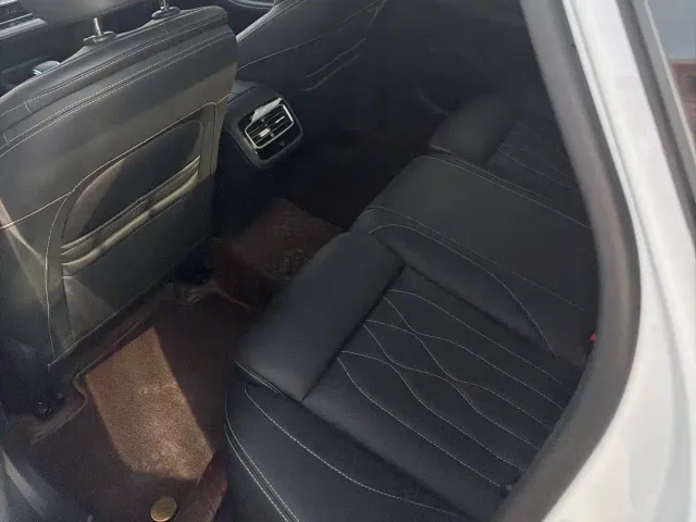 Chery Arrizo 8 — Фото автомобиля 7