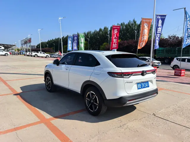 Honda Vezel — Фото автомобиля 6