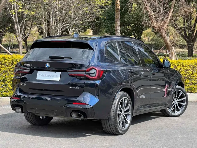 BMW X3 — Фото автомобиля 3