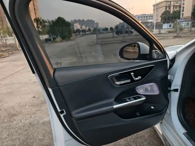Mercedes-Benz C-Class — Фото автомобиля 12