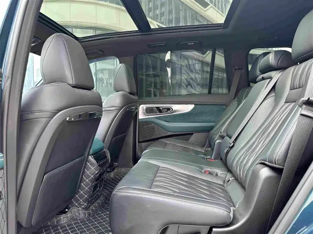 GAC Trumpchi GS8 — Фото автомобиля 6