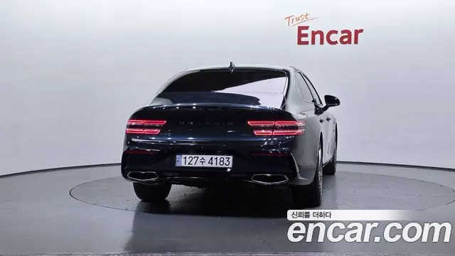 Genesis G80 Бензин 2.5 турбо AWD — Фото автомобиля 4