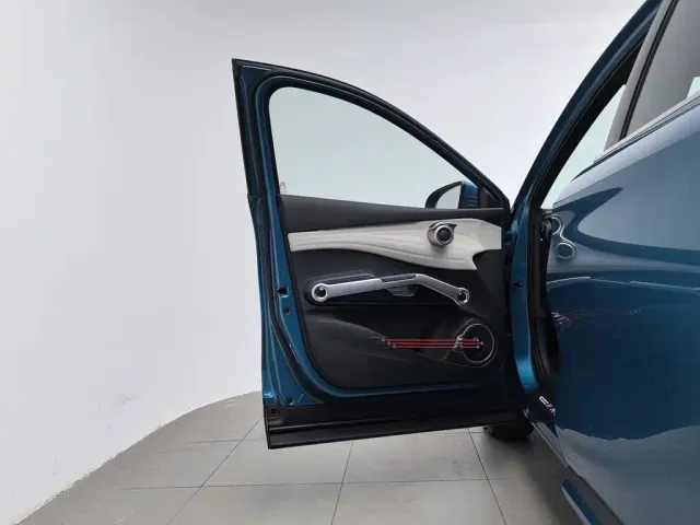 BYD Yuan PLUS — Фото автомобиля 8