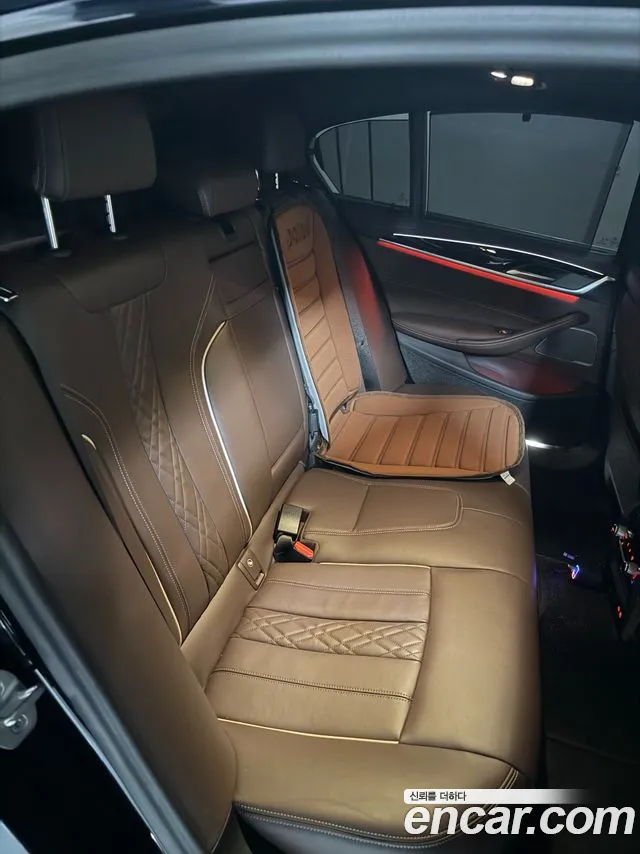 BMW 5-Series 5 серия (G30) — Фото автомобиля 3