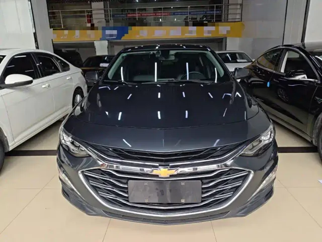Chevrolet Malibu XL — Фото автомобиля 2