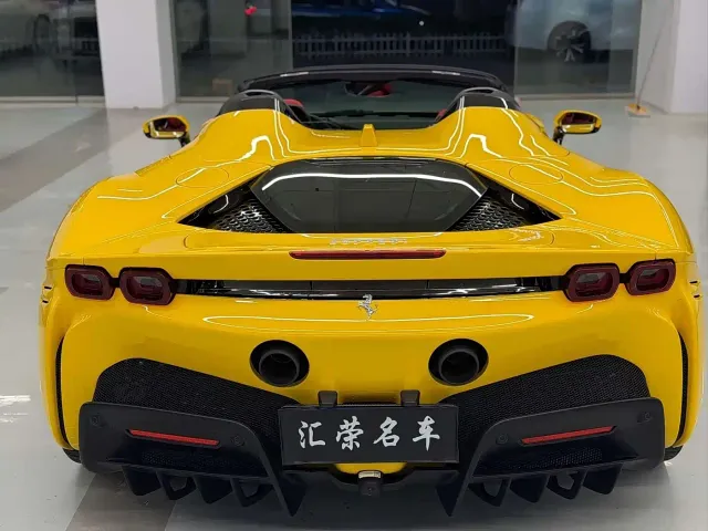 Ferrari SF90 — Фото автомобиля 8