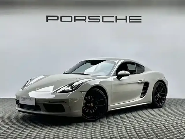 Фотография автомобиля — Porsche 718