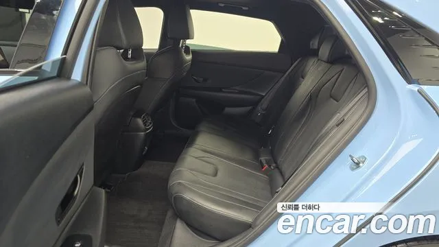 Hyundai Avante CN7 — Фото автомобиля 18