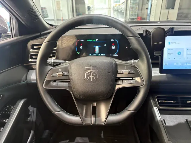 BYD Qin L — Фото автомобиля 7