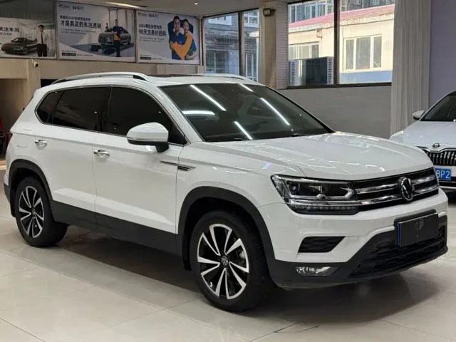 Volkswagen Tharu — Фото автомобиля 3